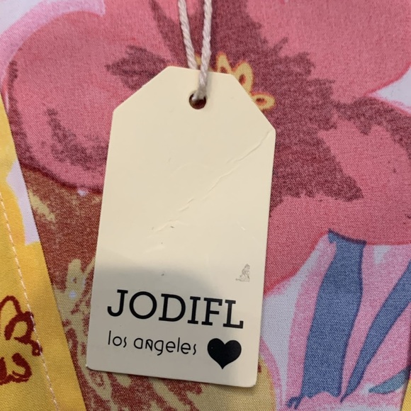 JODIFL Vibrant Pink Floral V-Neck Short Sleeve Oversized Flowy Top - SMALL - NWT - Picture 3 of 10